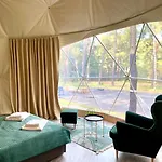 Kemp Planeta Glamping *
